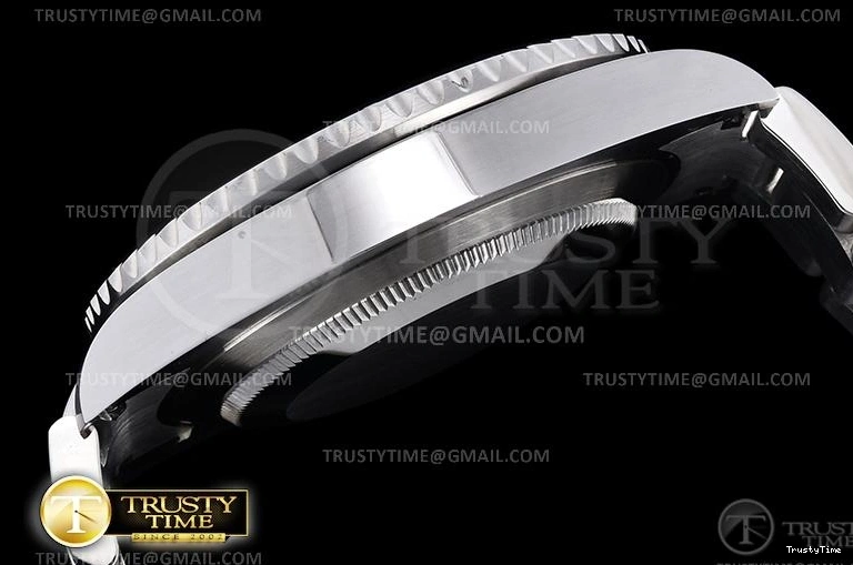 0412 Sustainable ROLSUB0288 – Submariner 116610LV 904L SS SS Green V2S ZZF SA 1039